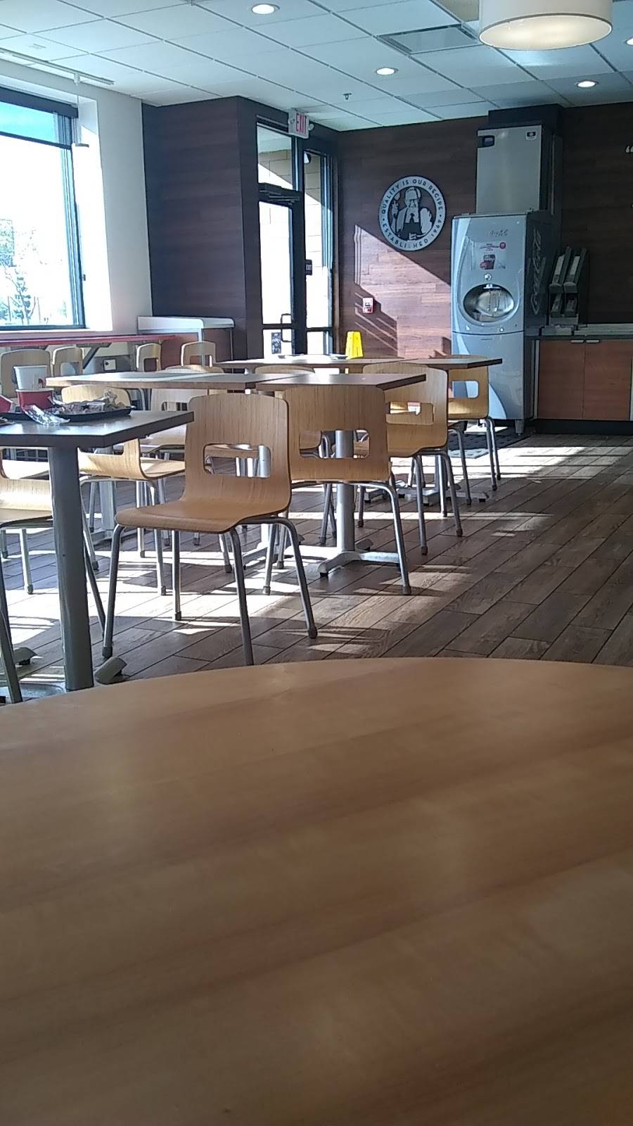 Wendys | restaurant | 3810 E Hammer Ln, Stockton, CA 95212, USA | 2099520333 OR +1 209-952-0333