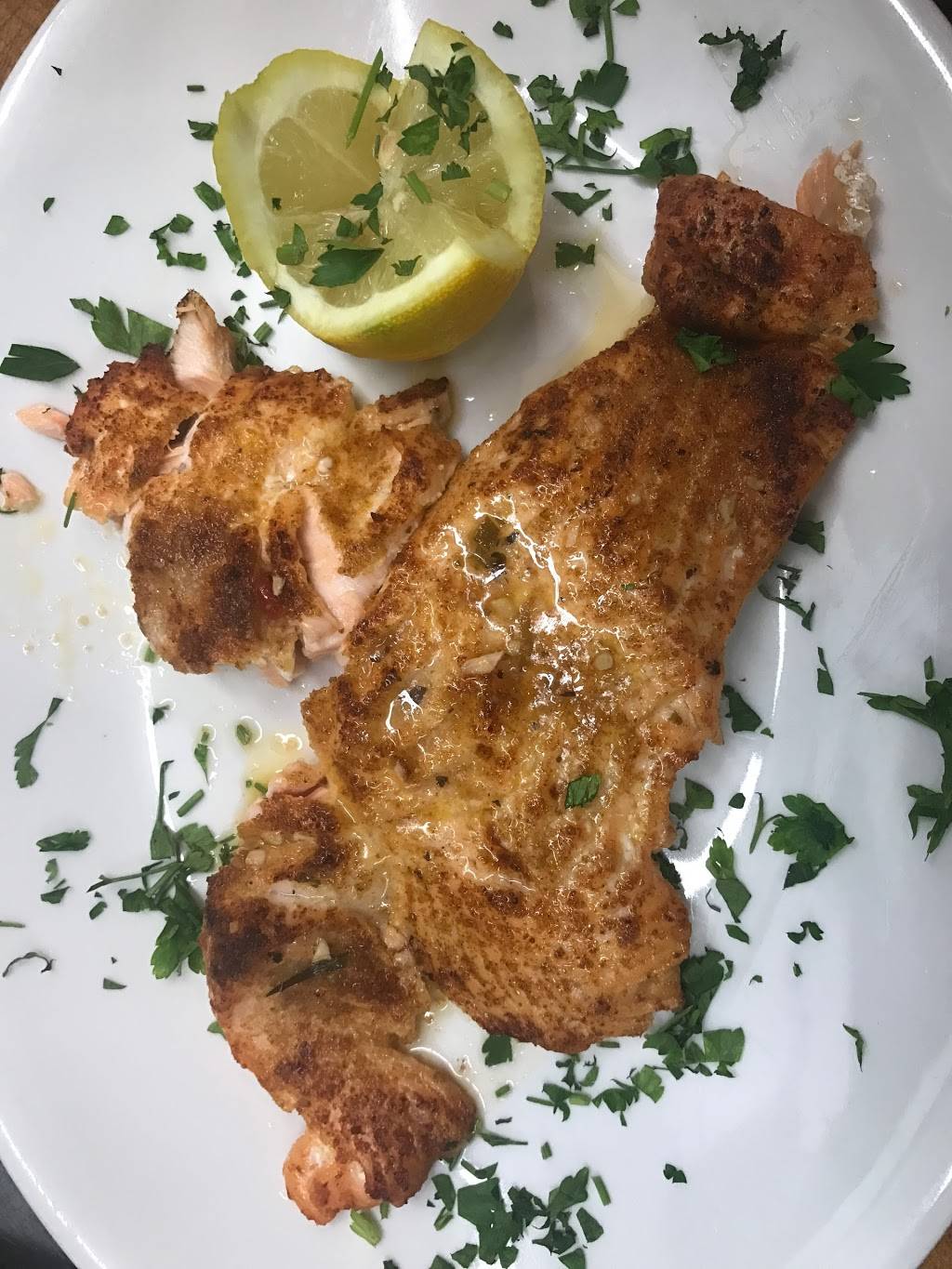 Lynbrook Eats | restaurant | 245 Merrick Rd, Lynbrook, NY 11563, USA | 5168874932 OR +1 516-887-4932