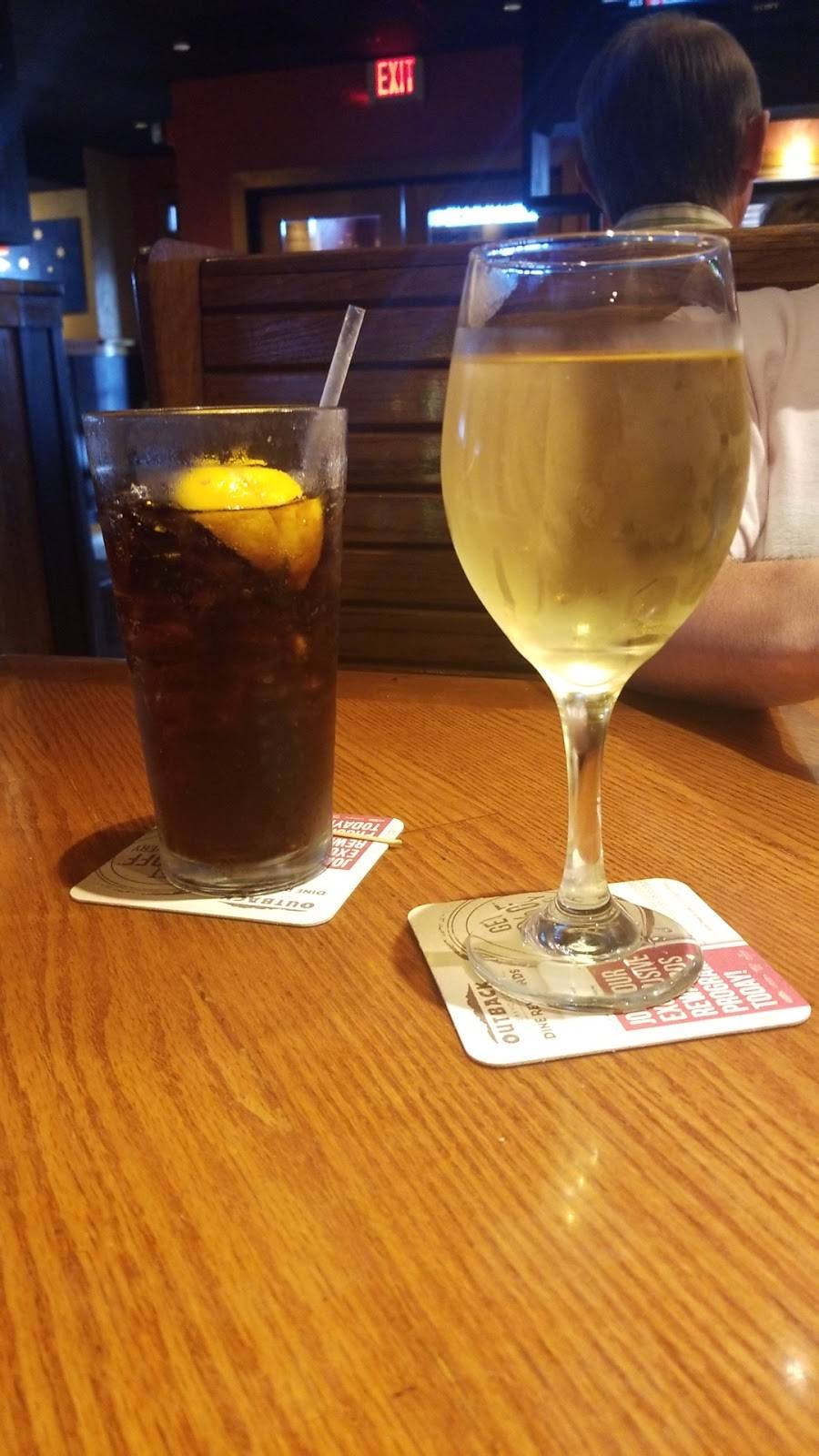 Outback Steakhouse | restaurant | 4920 Milan Rd, Sandusky, OH 44870, USA | 4196099226 OR +1 419-609-9226