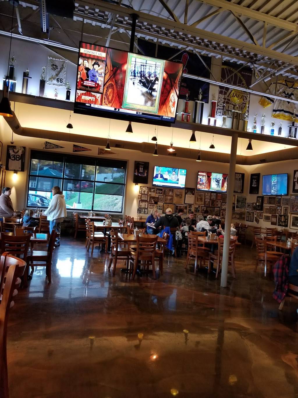 Colasantes | Ristorante & Pub | restaurant | 416 Fairmont Rd, Morgantown, WV 26501, USA | 3042967689 OR +1 304-296-7689