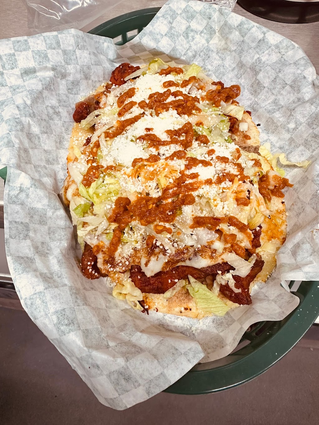 La Revolucion Tacos y Guisados | restaurant | 2198 Nolensville Pk #37210, Nashville, TN 37210, USA | 6155723058 OR +1 615-572-3058