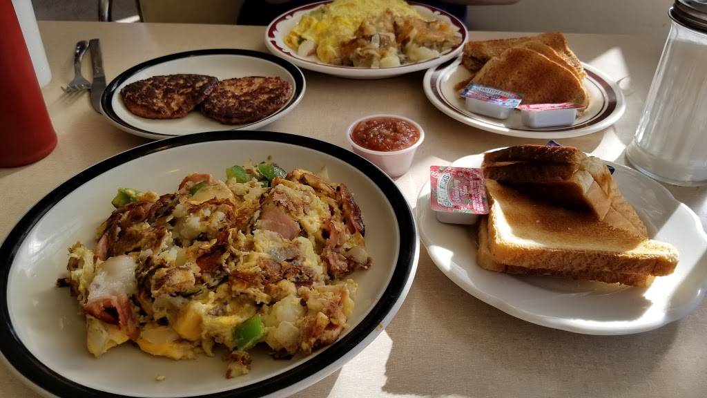 Prairie Joes | restaurant | 1921 Central St, Evanston, IL 60201, USA | 8474910391 OR +1 847-491-0391