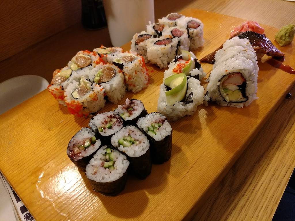 Yoshi Sushi | restaurant | 640 New Loudon Rd # 5, Latham, NY 12110, USA | 5187836100 OR +1 518-783-6100