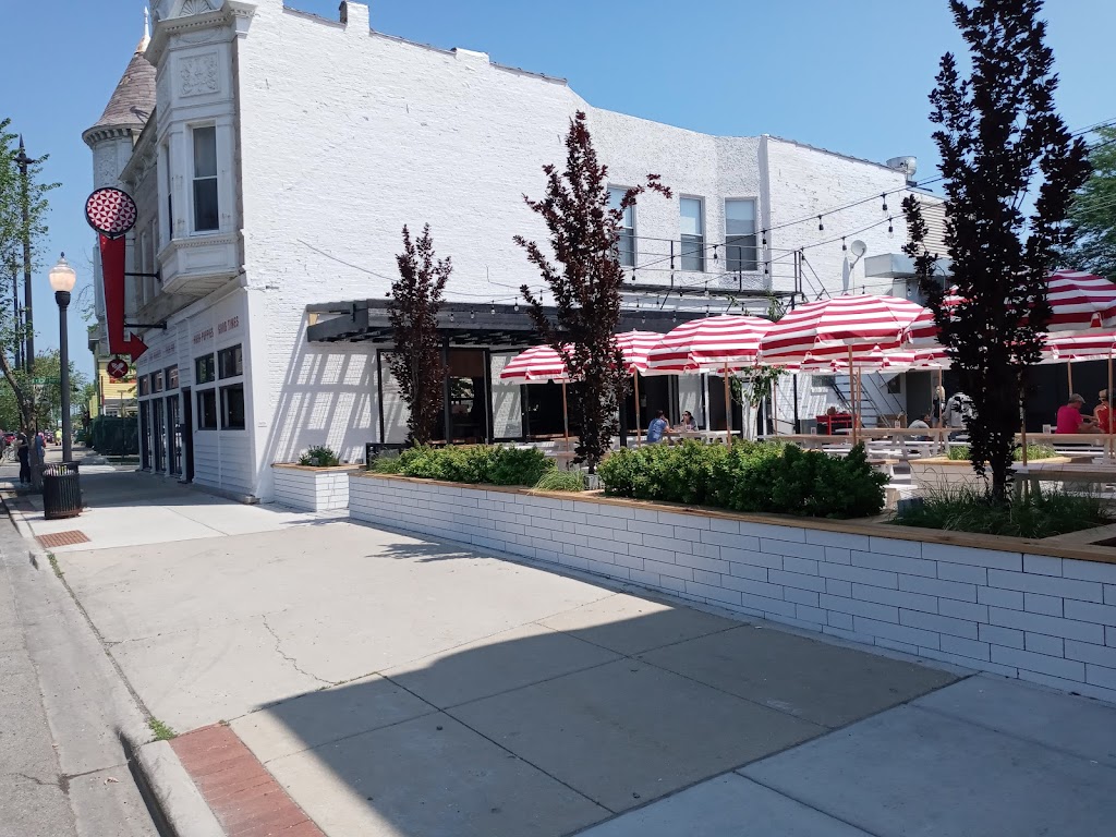 Parsons Chicken & Fish | restaurant | 5721 N Clark St, Chicago, IL 60660, USA | 7736541141 OR +1 773-654-1141