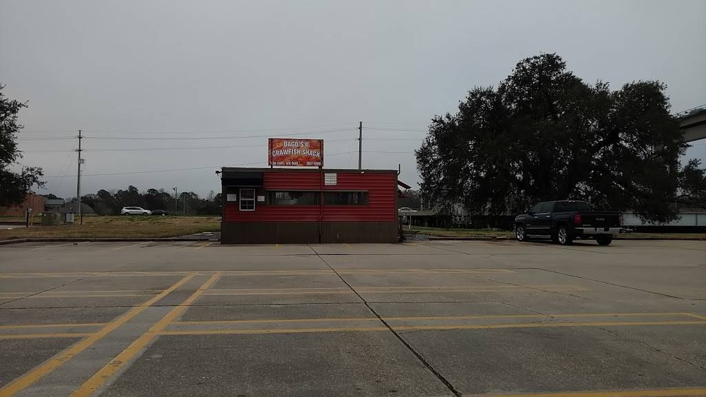 Dagos II Crawfish Shack | restaurant | 1000 Parkview Dr, New Iberia, LA 70563, USA | 3379676968 OR +1 337-967-6968