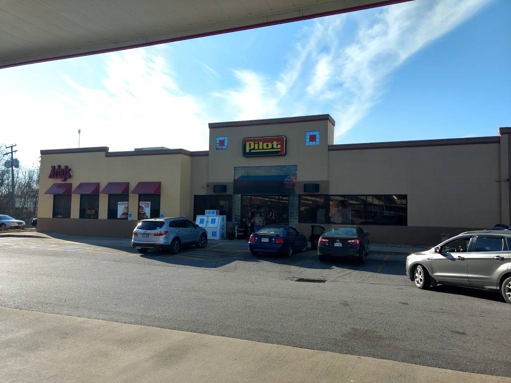 Pilot Travel Center | restaurant | 3541 Lee Jackson Hwy, Staunton, VA 24401, USA | 5403240714 OR +1 540-324-0714