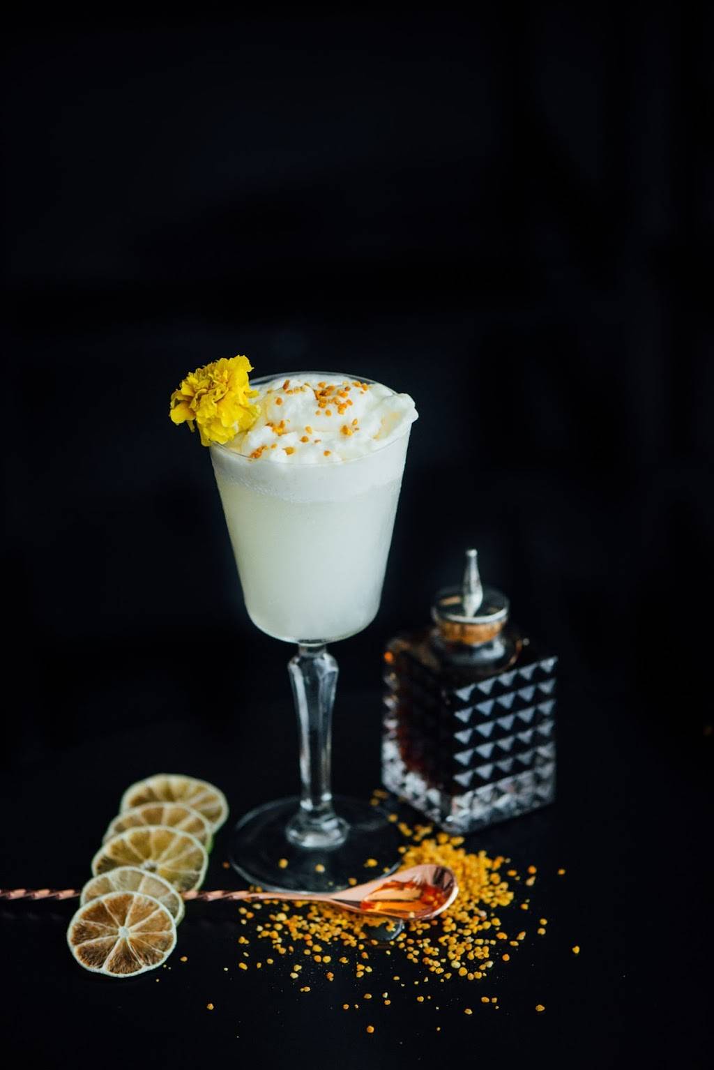 Restaurant Semaphore | restaurant | 705 Avenue Michel Jasmin, Dorval, QC H9P 1B8, Canada | 5146314811 OR +1 514-631-4811