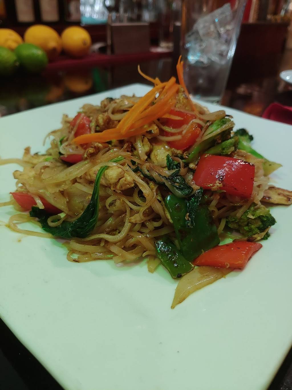 Bangkok spice | restaurant | 77 Pratt St, Hartford, CT 06103, USA | 8602638035 OR +1 860-263-8035