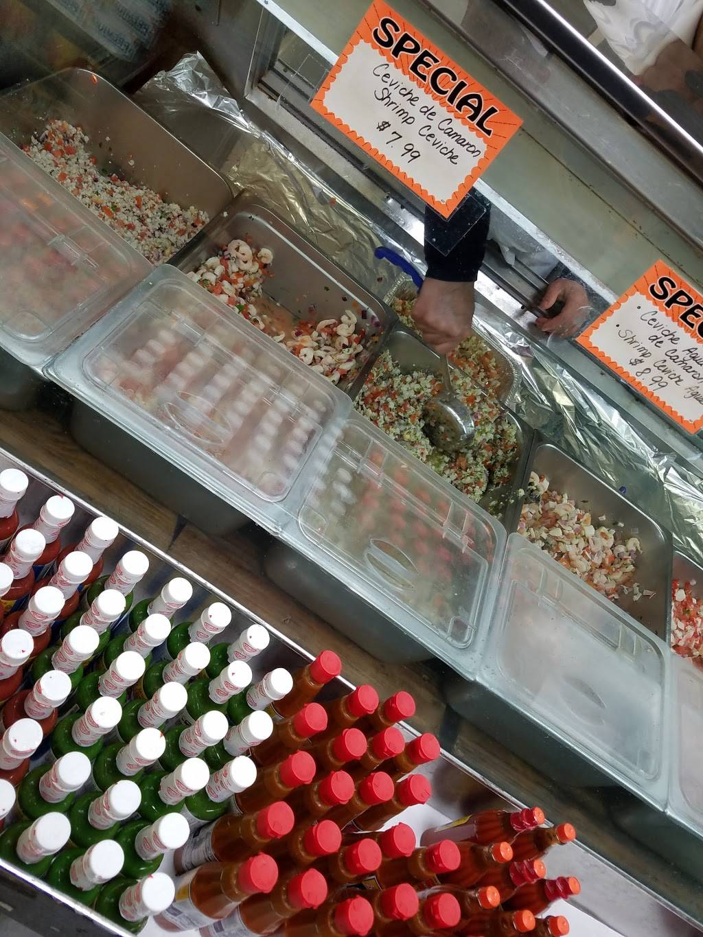 El 7 mares | restaurant | 2747 East Cesar E Chavez Avenue, Los Angeles, CA 90033, USA | 3232670106 OR +1 323-267-0106