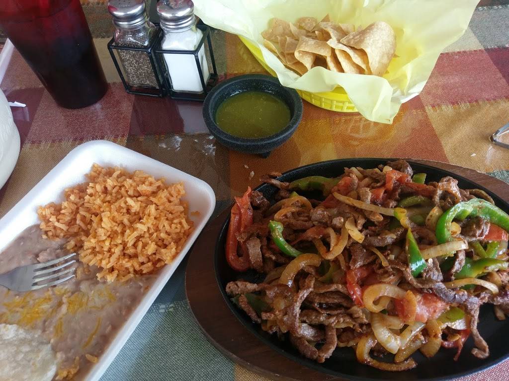 Forasteros Mexican Food | restaurant | 8801 Central Ave NE #2503, Albuquerque, NM 87123, USA | 5059003534 OR +1 505-900-3534