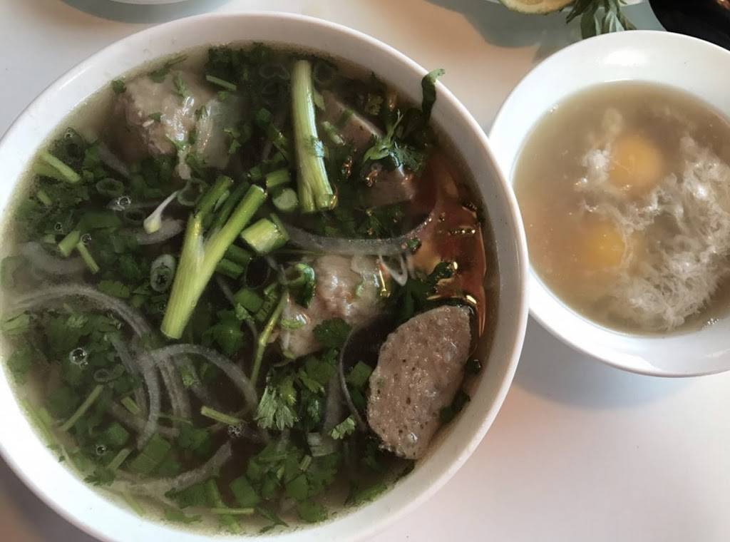 Pho Fresh | restaurant | 1988 Fremont Blvd, Seaside, CA 93955, USA | 8317174686 OR +1 831-717-4686