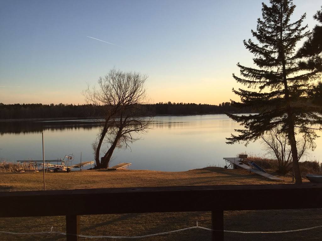 Vacationaire Resort & Clancys on Island Lake | restaurant | 26333 Icon Dr, Park Rapids, MN 56470, USA | 2187325270 OR +1 218-732-5270