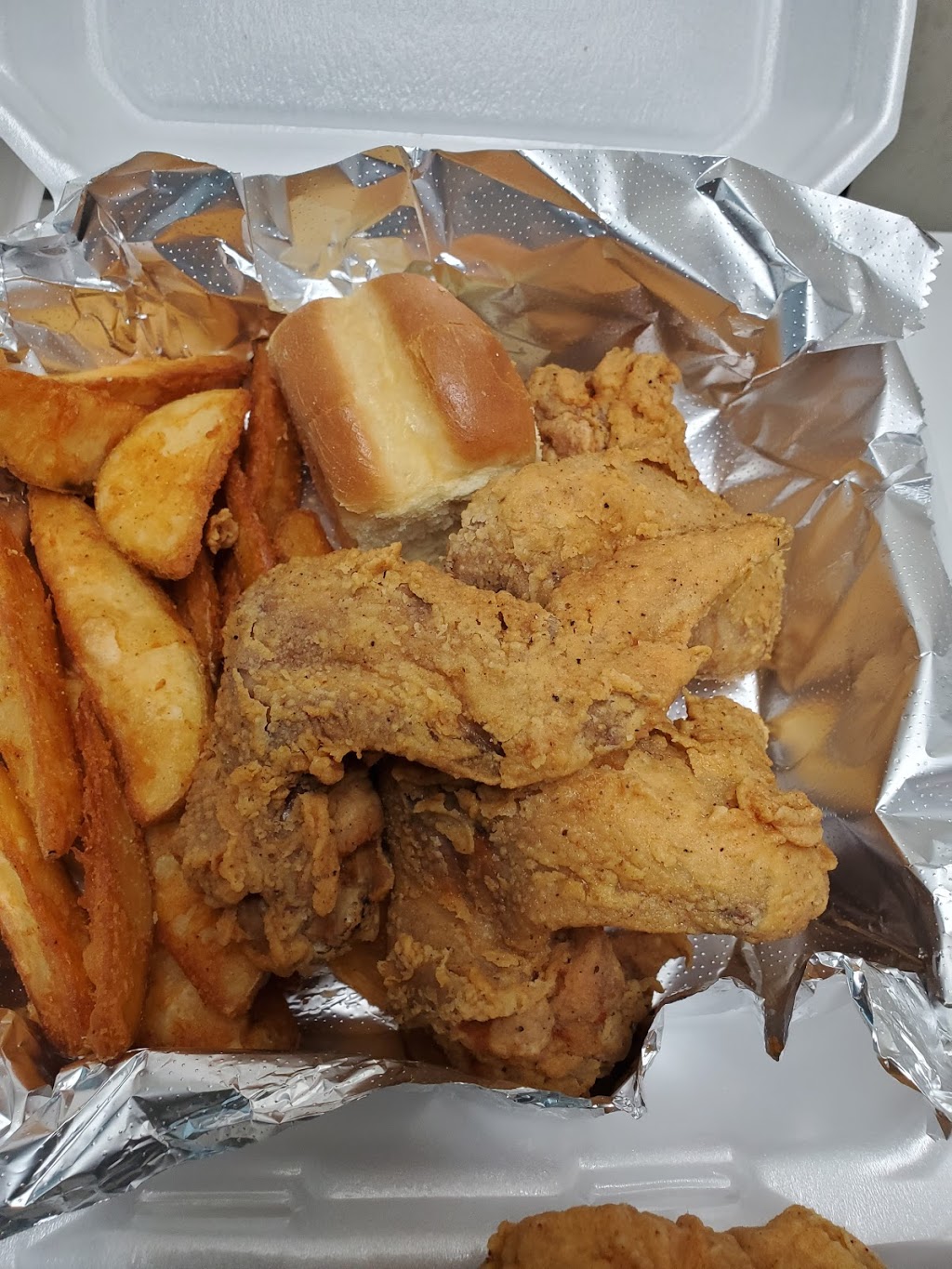 Paps Diner | restaurant | 448 Old Memphis Oxford Rd, Senatobia, MS 38668, USA | 6625627872 OR +1 662-562-7872