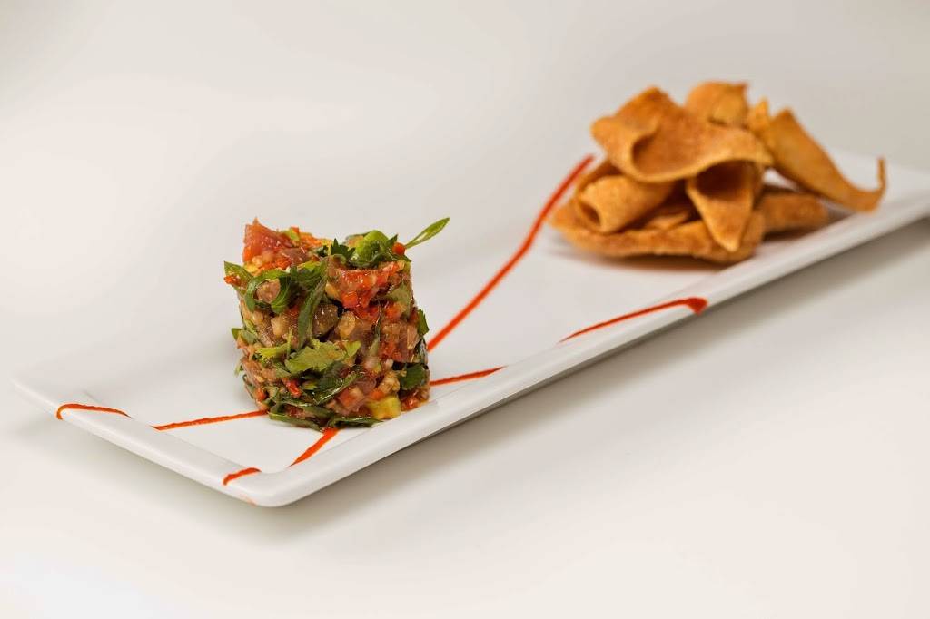 Cork Wine & Grille | restaurant | 5500 Cascade Rd SE, Grand Rapids, MI 49546, USA | 6169490570 OR +1 616-949-0570