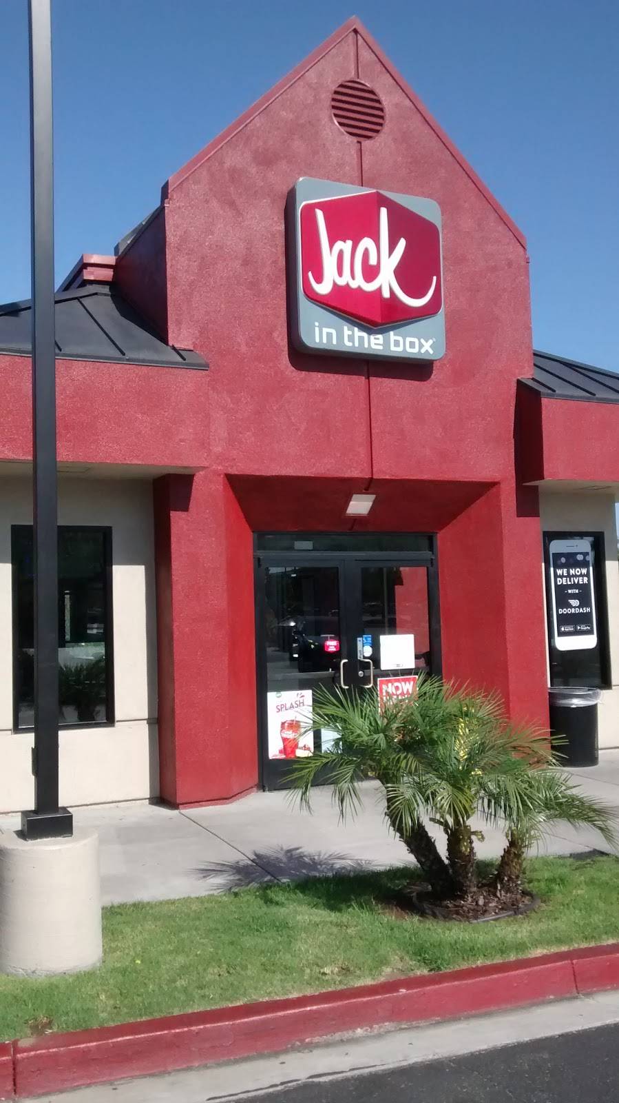 Jack in the Box | restaurant | 260 S Melrose Dr, Vista, CA 92081, USA | 7609408255 OR +1 760-940-8255