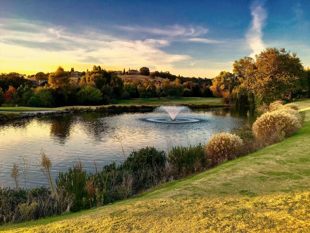 Whitney Oaks Golf Club | restaurant | 2305 Clubhouse Dr, Rocklin, CA 95765, USA | 9166328333 OR +1 916-632-8333