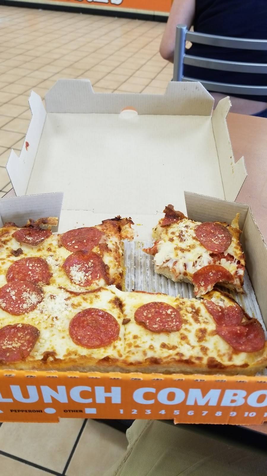 Little Caesars Pizza | meal takeaway | 430 W Ridge Rd, Griffith, IN 46319, USA | 2199720350 OR +1 219-972-0350