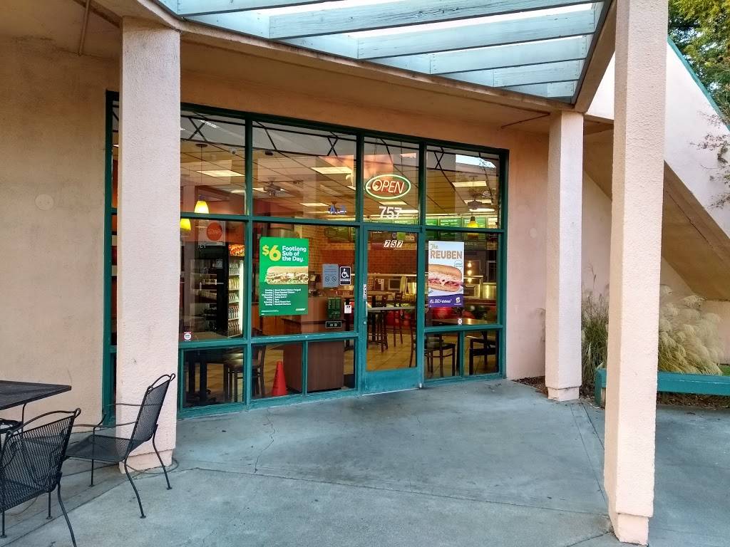 Subway Restaurants | restaurant | 757 Russell Blvd Space 29, University Mall, Davis, CA 95616, USA | 5307533223 OR +1 530-753-3223