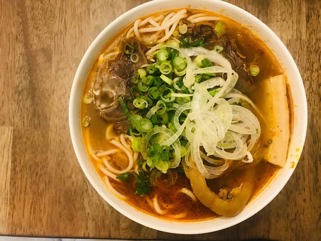 Five Spice Asian Cuisine | restaurant | 1275 Eldridge Pkwy #130, Houston, TX 77077, USA | 2814979200 OR +1 281-497-9200