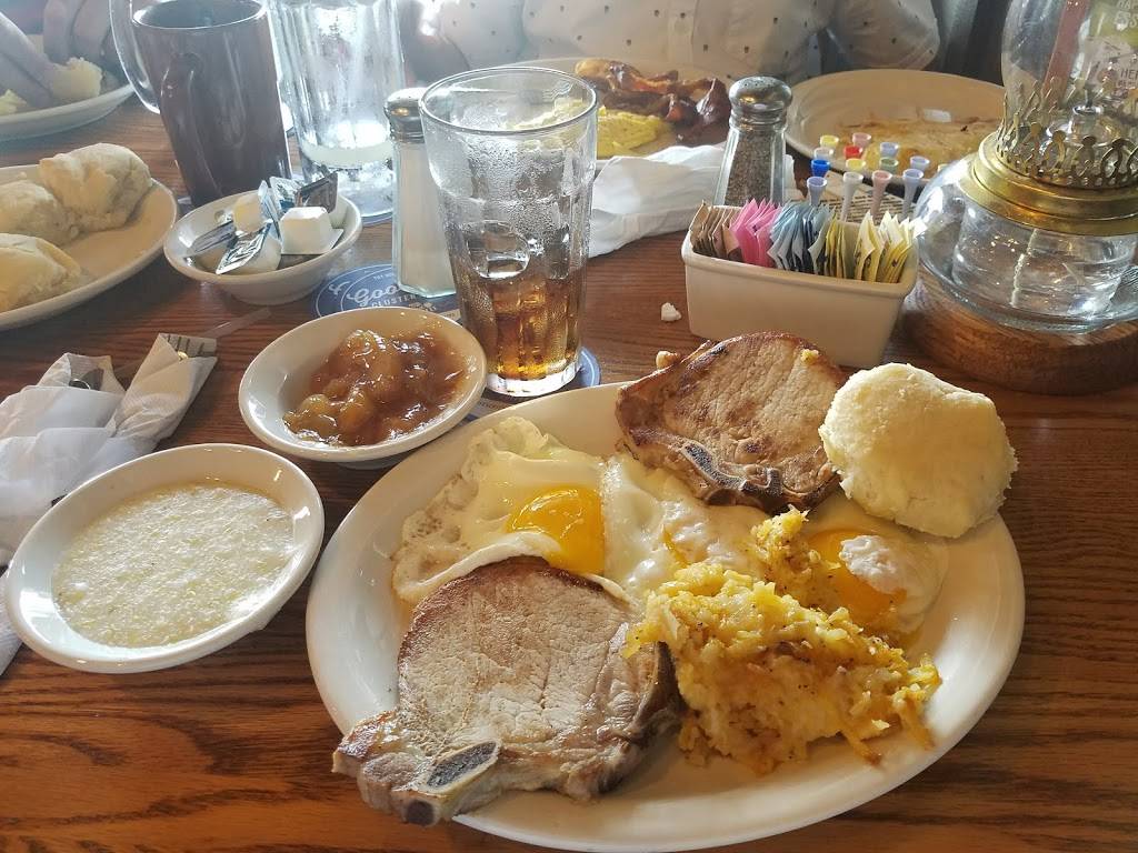 Cracker Barrel Old Country Store | restaurant | 6081 Shelby Oaks Dr, Memphis, TN 38134, USA | 9013825465 OR +1 901-382-5465