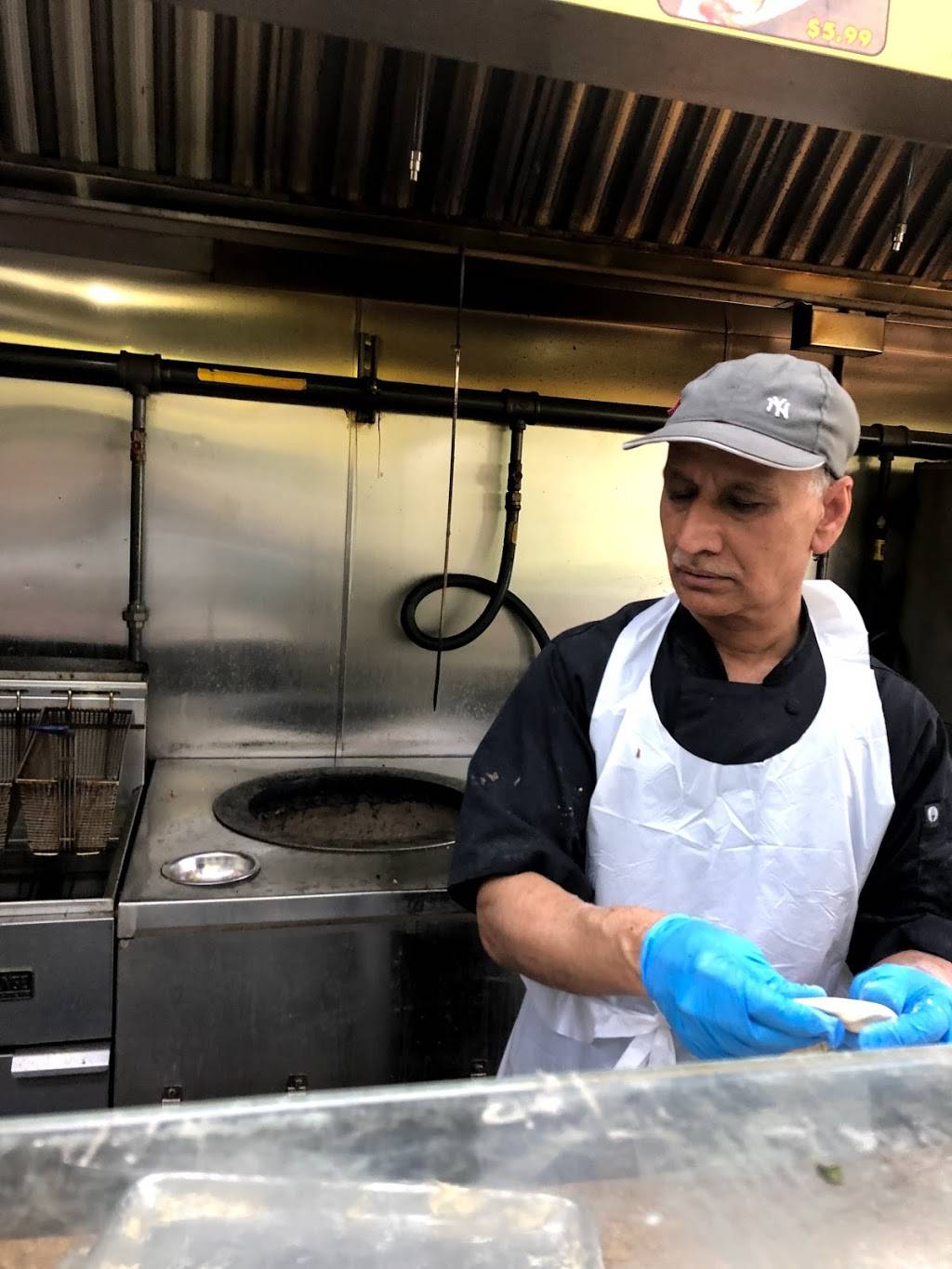 Paradise Halal Meat & Grill | restaurant | 184-18 Horace Harding Expy, Fresh Meadows, NY 11365, USA | 7183535060 OR +1 718-353-5060