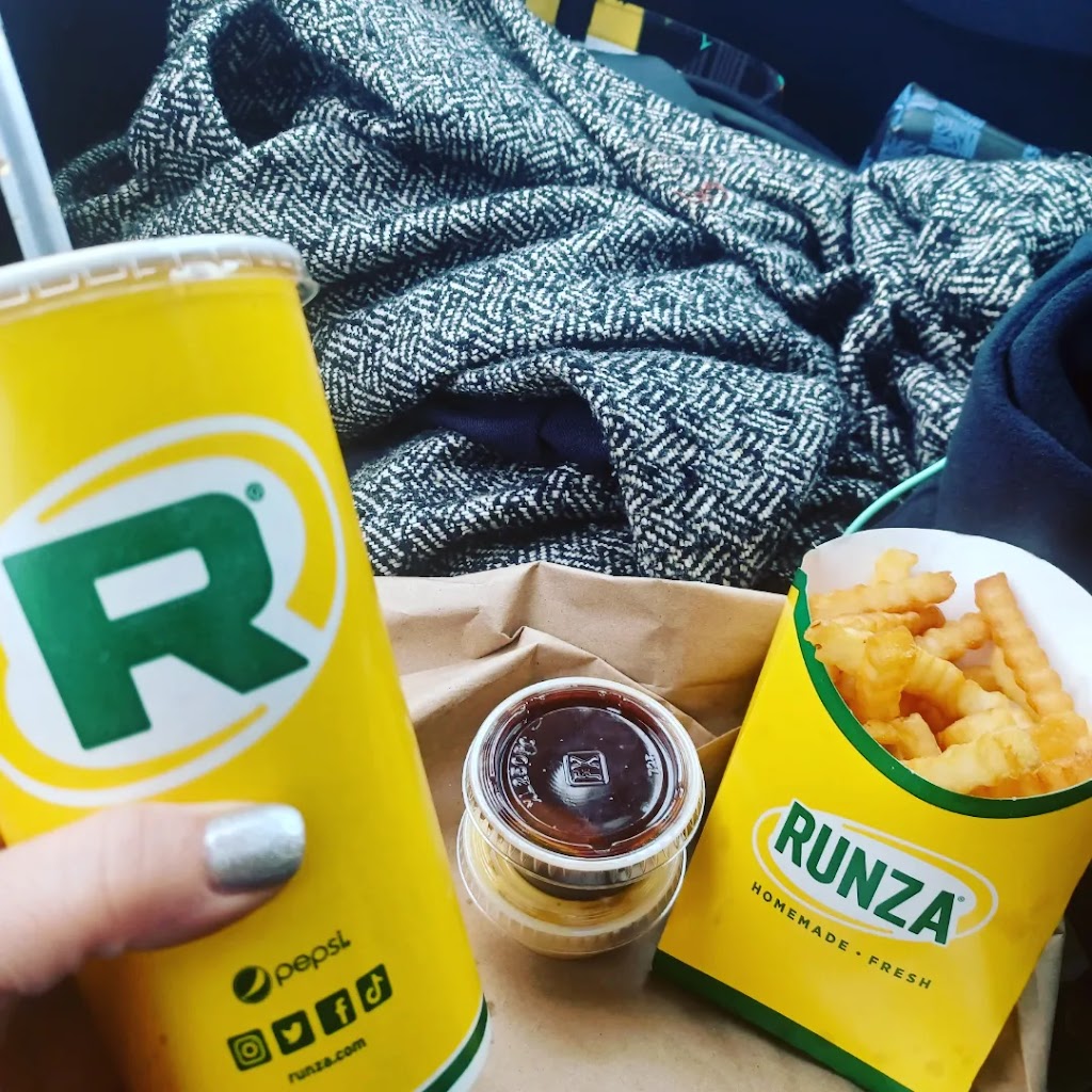 Runza Restaurant | restaurant | 815 2nd Ave E, Kearney, NE 68847, USA | 3082349800 OR +1 308-234-9800