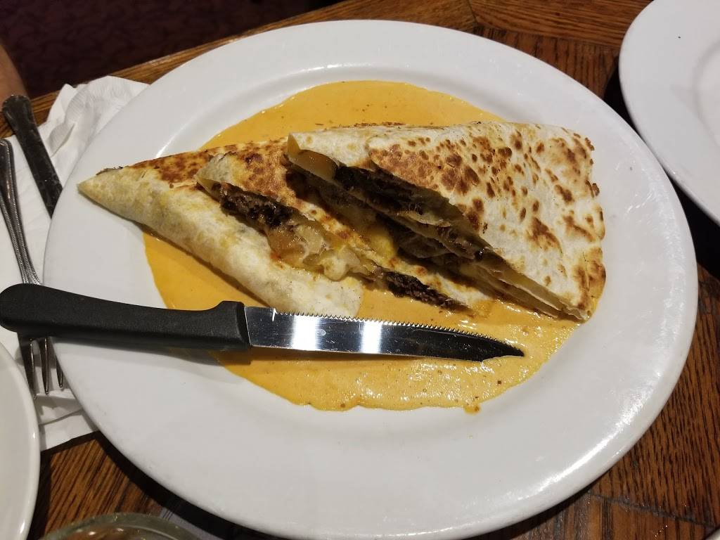 Patriot House Pub | restaurant | 2 Embarcadero Center 3rd floor, San Francisco, CA 94111, USA | 4159860797 OR +1 415-986-0797