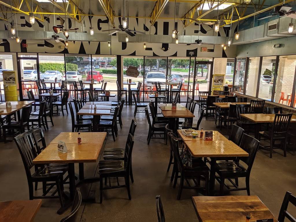 Freebirds World Burrito | restaurant | 238 W Campbell Rd, Richardson, TX 75080, USA | 9729079999 OR +1 972-907-9999