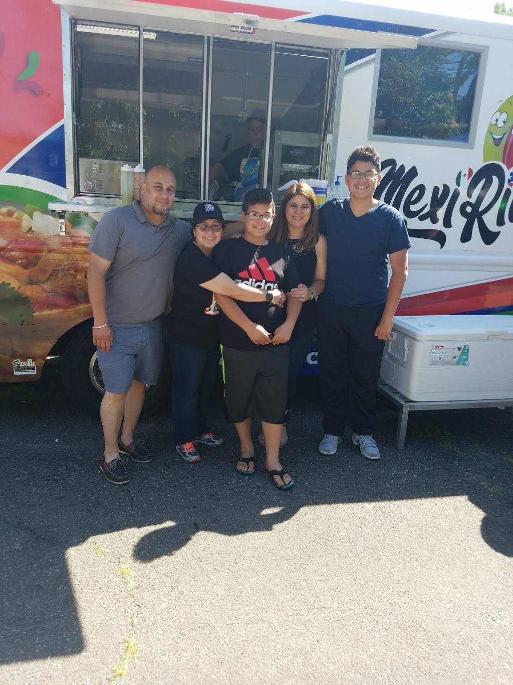 MexiRican Food Truck | restaurant | 2011, 1820 Baldwin St, Waterbury, CT 06706, USA | 2038059632 OR +1 203-805-9632