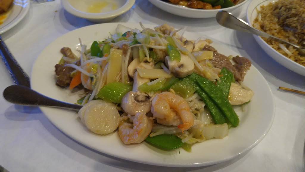 Chi Tung Restaurant | restaurant | 9560 S Kedzie Ave, Evergreen Park, IL 60805, USA | 7086368180 OR +1 708-636-8180