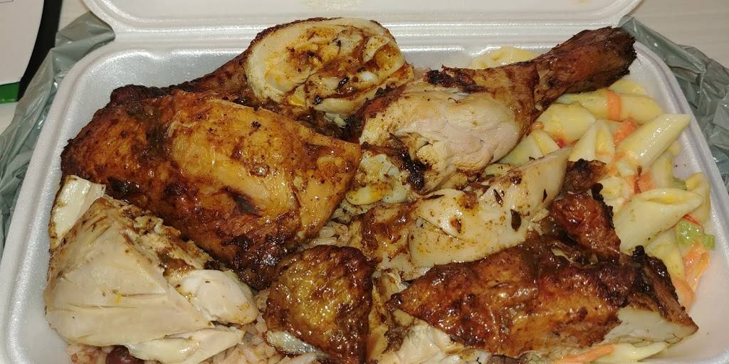 Hopeton Restaurant & Catering | restaurant | 6315 Netherhart Rd, Mississauga, ON L5T 1A2, Canada | 6472749532 OR +1 647-274-9532