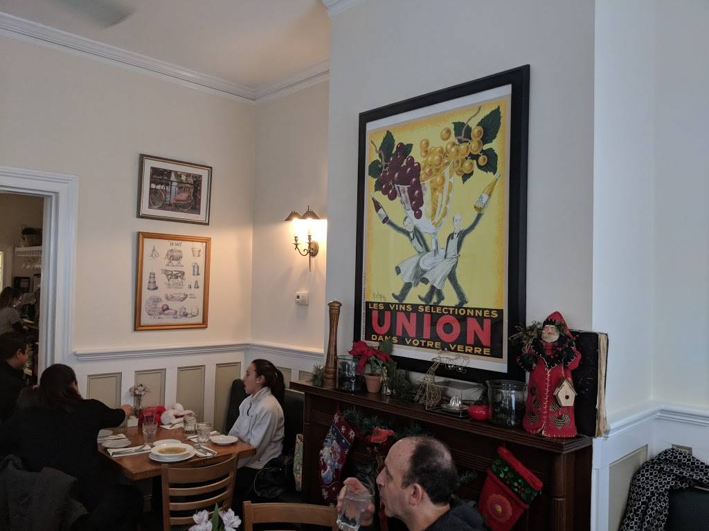 Cru Cafe | cafe | 18 Pinckney St, Charleston, SC 29401, USA | 8435342434 OR +1 843-534-2434