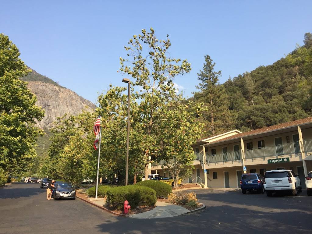 Parkside Pizza | restaurant | 11120 CA-140, El Portal, CA 95318, USA | 2093792183 OR +1 209-379-2183