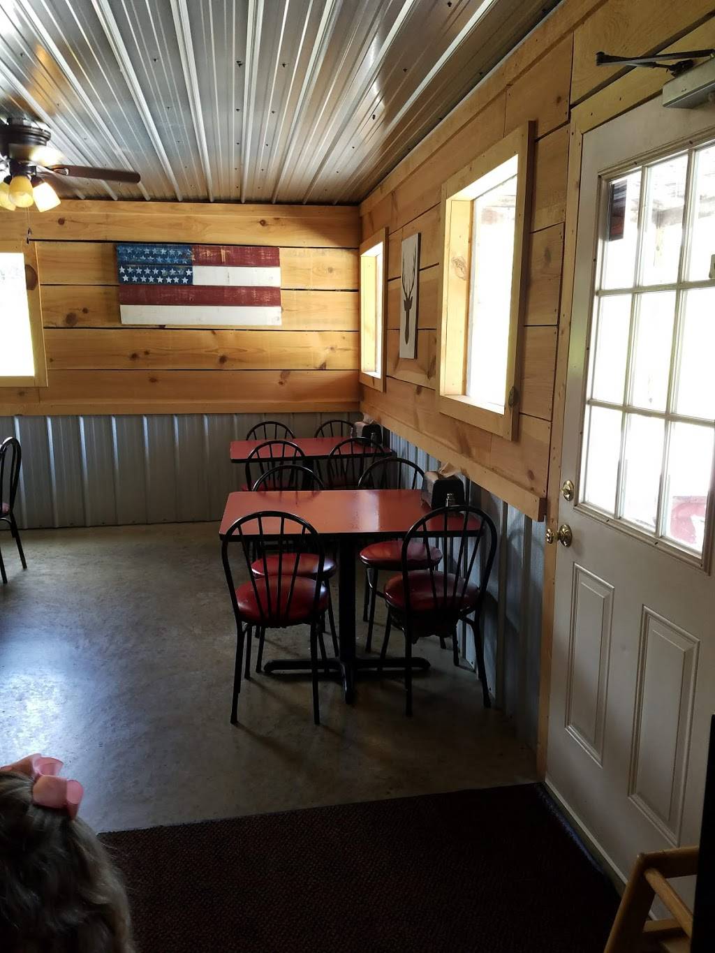 Tin Top BBQ | restaurant | 3477 Co Rd 33, Calera, AL 35040, USA | 2056681409 OR +1 205-668-1409