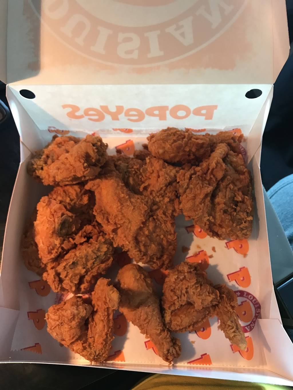 Popeyes Louisiana Kitchen | restaurant | 100 N Broadway St, Oak Grove, MO 64075, USA | 8166904115 OR +1 816-690-4115