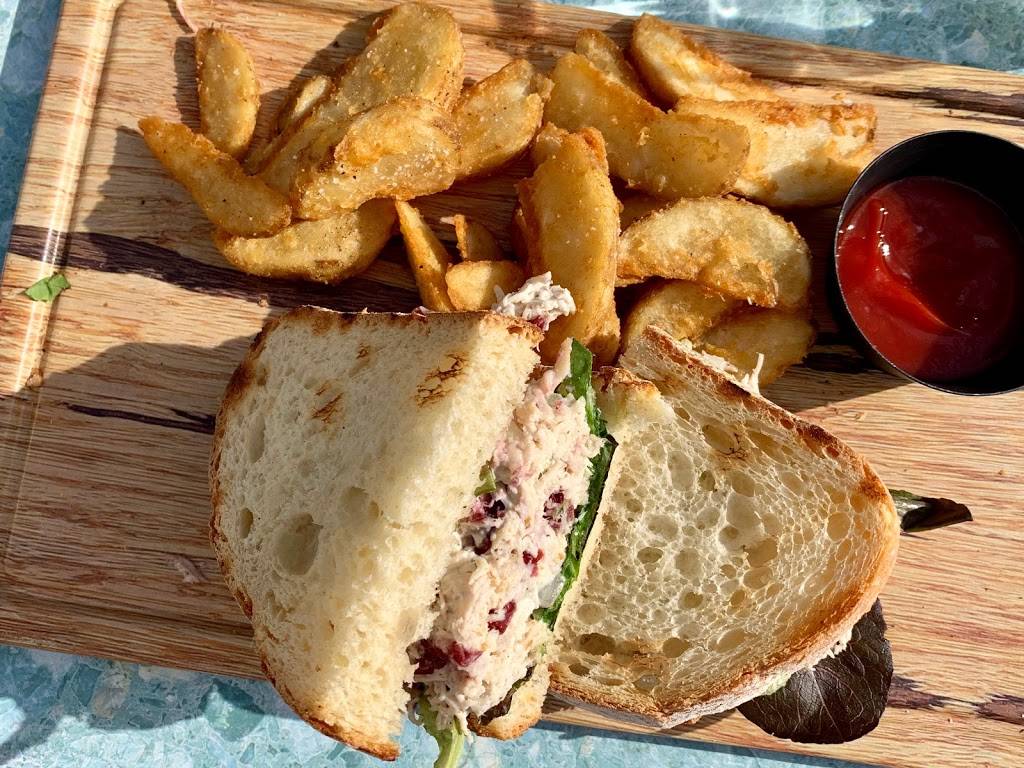 Markos Taverna | restaurant | 76 Wharf St, Salem, MA 01970, USA | 9785940191 OR +1 978-594-0191