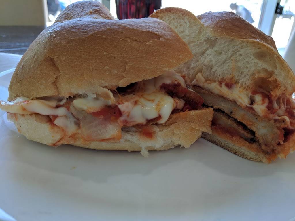 Big Slice (Bloor & Islington) | restaurant | 3391 Bloor St W, Etobicoke, ON M8X 1G3, Canada | 6477488325 OR +1 647-748-8325