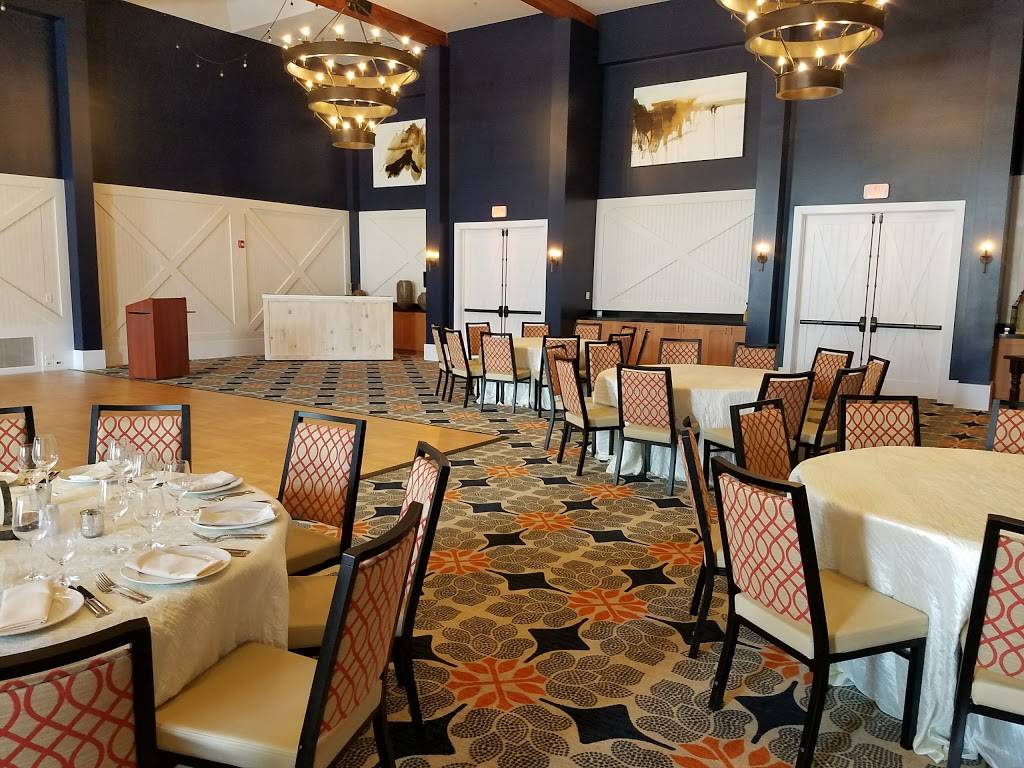 Regions 117 | restaurant | 180 Bald Eagle Dr, Lake Frederick, VA 22630, USA | 5406993234 OR +1 540-699-3234