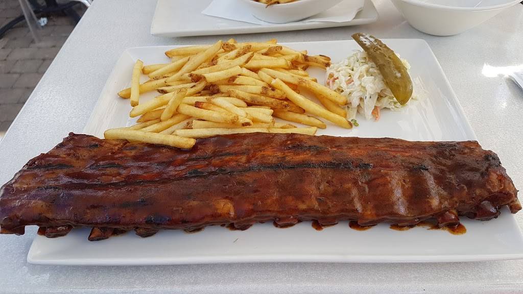 Houston Avenue Bar & Grill | restaurant | 1161 Montée des Pionniers, Terrebonne, QC J6V 0E1, Canada | 4505813838 OR +1 450-581-3838