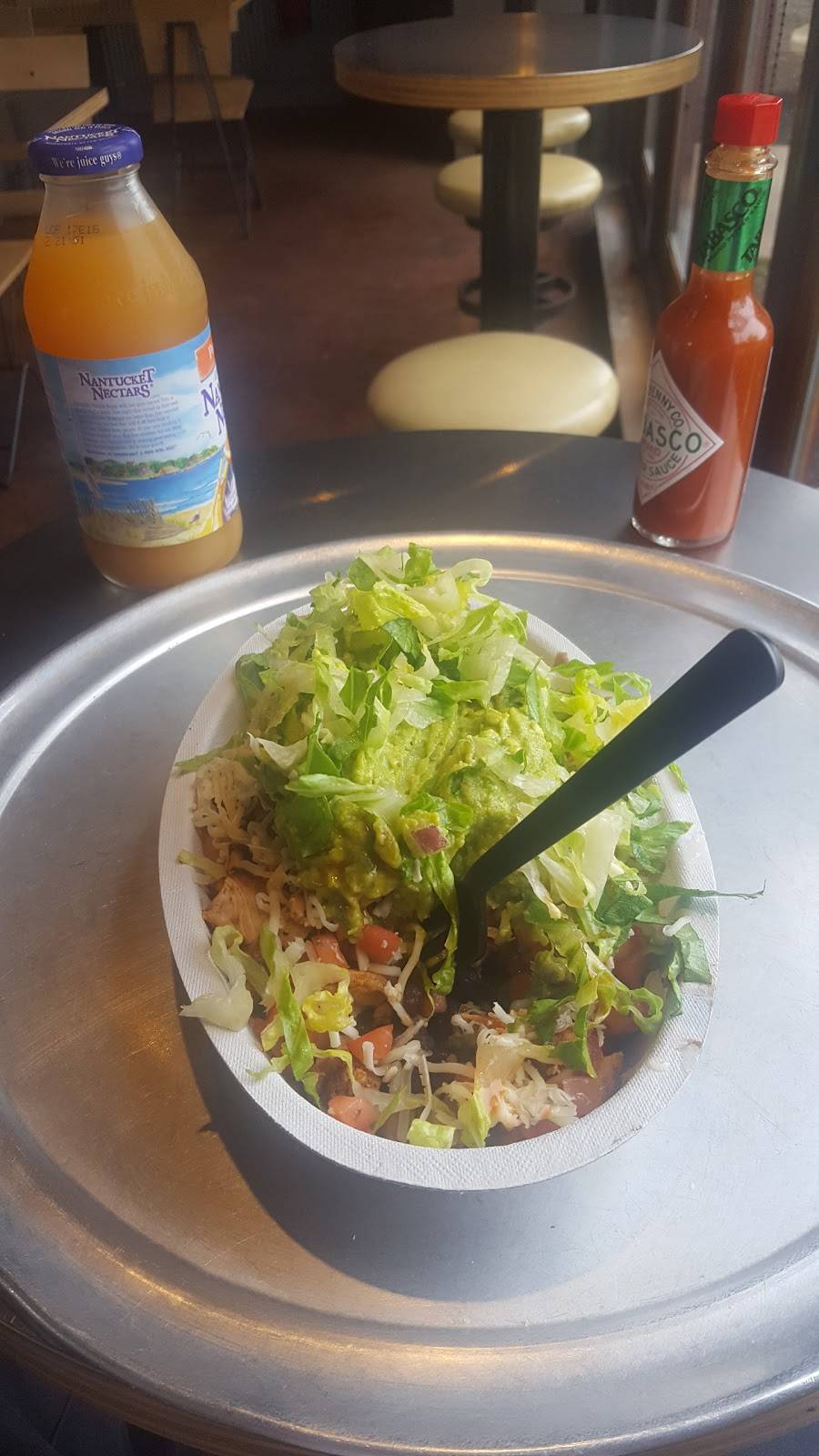 Chipotle Mexican Grill | restaurant | 96 Main St, Gaithersburg, MD 20878, USA | 3019263875 OR +1 301-926-3875