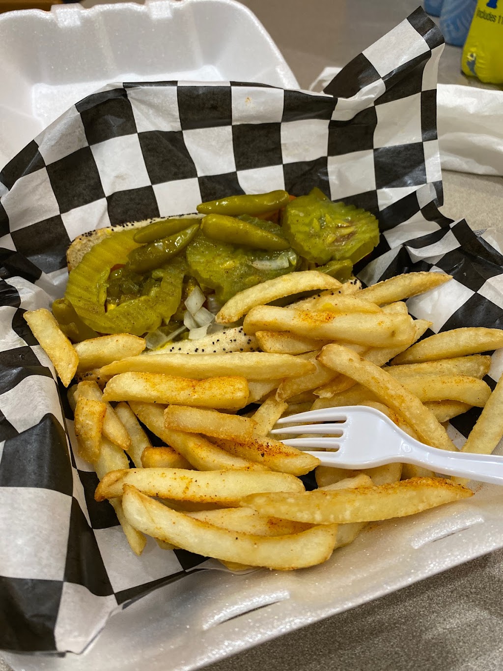 Mugsy Dogs - Mesa | restaurant | 1005 E Main St, Mesa, AZ 85203, USA | 4806170007 OR +1 480-617-0007