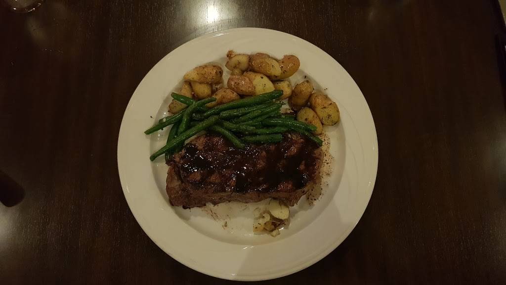 Crickets Bar & Grill | restaurant | 8001 S Orange Blossom Trail, Orlando, FL 32809, USA | 5033652222 OR +1 503-365-2222