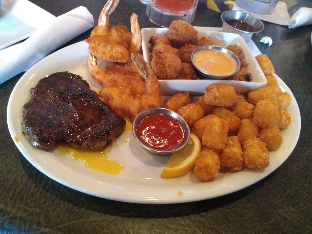 Ruby Tuesday | restaurant | 1218 W Pearce Blvd, Wentzville, MO 63385, USA | 6363273339 OR +1 636-327-3339