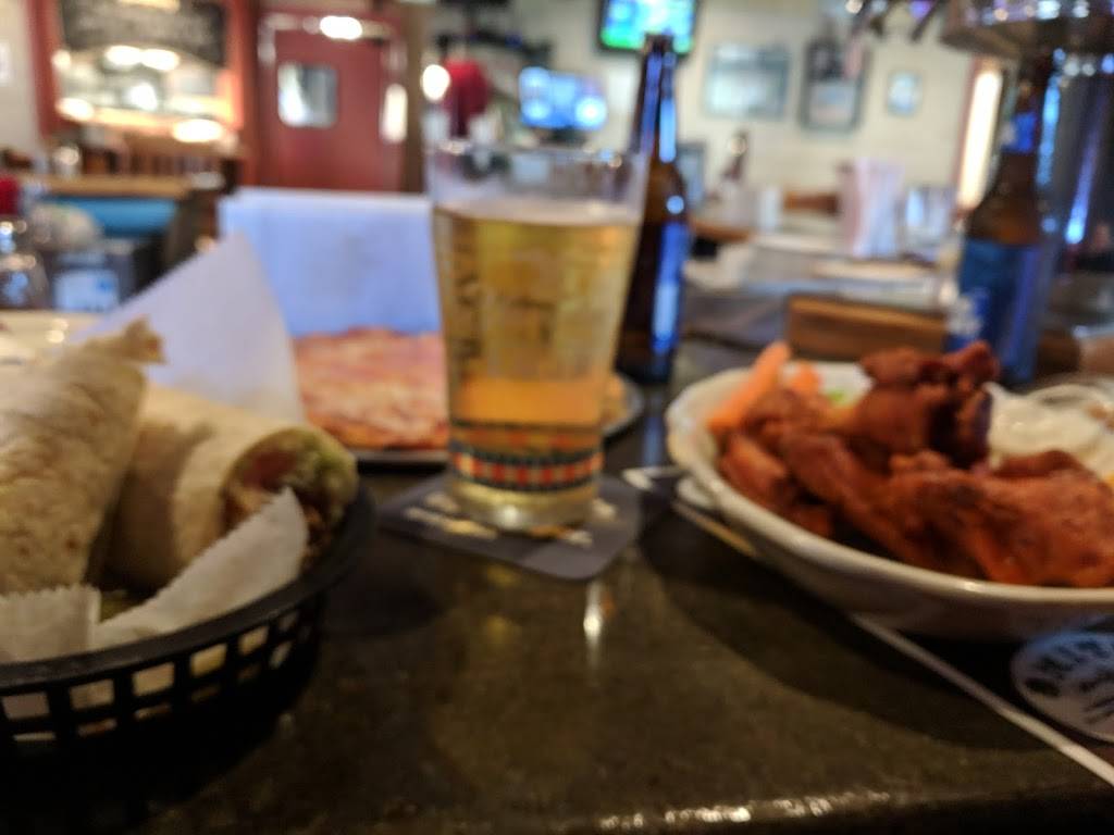 Damiens | restaurant | 279 Spring St #1025, Hanson, MA 02341, USA | 7814476556 OR +1 781-447-6556