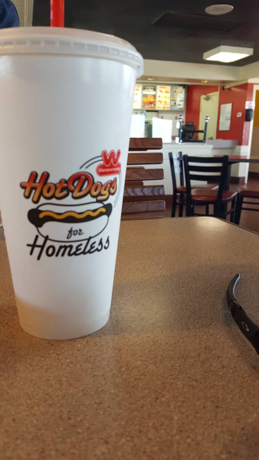 Wienerschnitzel | restaurant | 10008 Dyer St, El Paso, TX 79924, USA | 9157553620 OR +1 915-755-3620