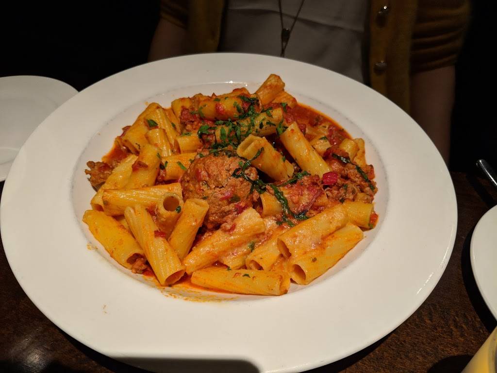 Dobbs Ferry | restaurant | 409 Gough St, San Francisco, CA 94102, USA | 4155517700 OR +1 415-551-7700