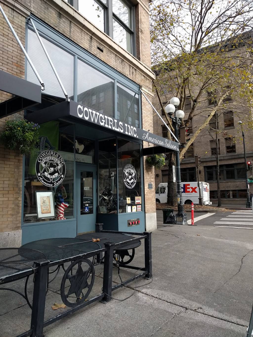 Cowgirls Inc. | restaurant | 421 1st Ave S, Seattle, WA 98104, USA | 2063400777 OR +1 206-340-0777