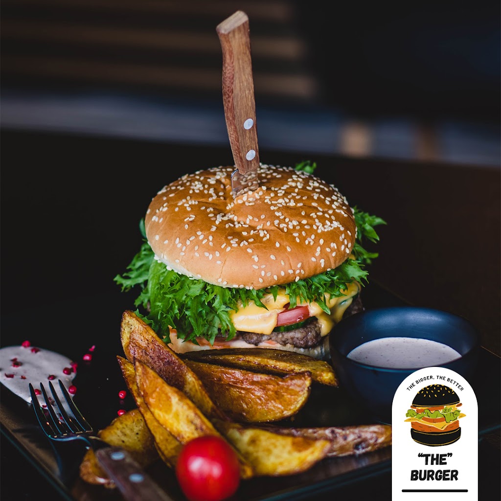 The Burger | restaurant | 284 Burnside Ave suite d, Lawrence, NY 11559, USA | 5166146001 OR +1 516-614-6001