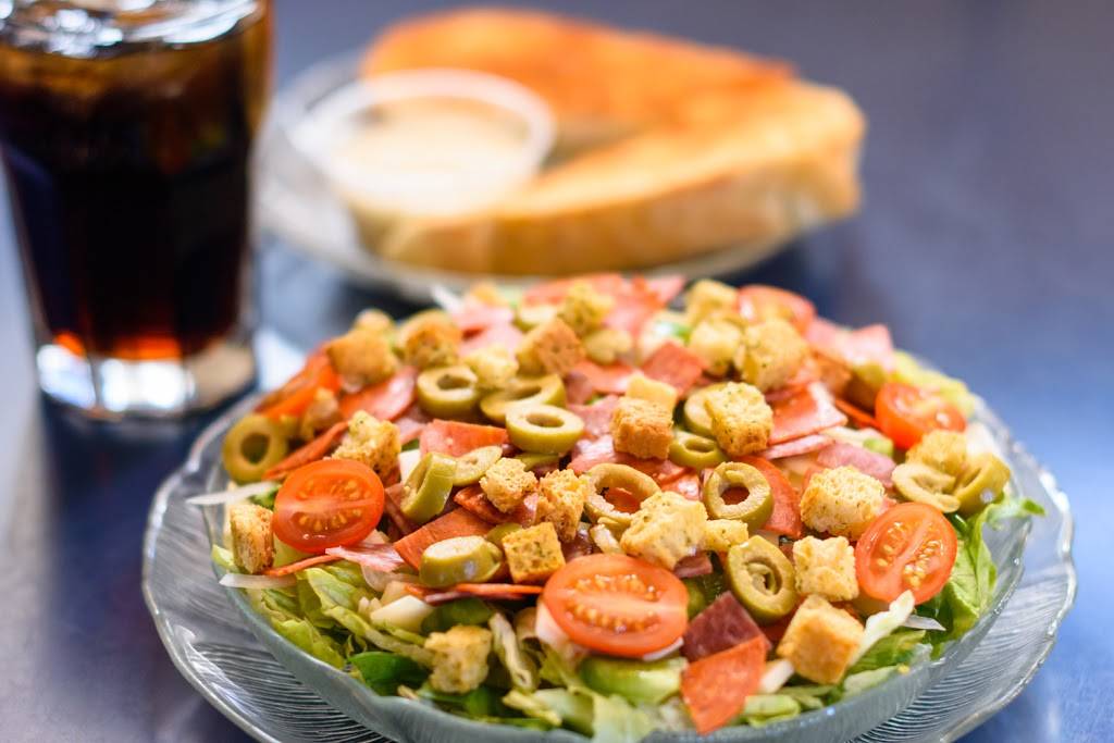 Carbones Pizzeria - St. Paul | restaurant | 680 E 7th St #5003, St Paul, MN 55106, USA | 6517715553 OR +1 651-771-5553