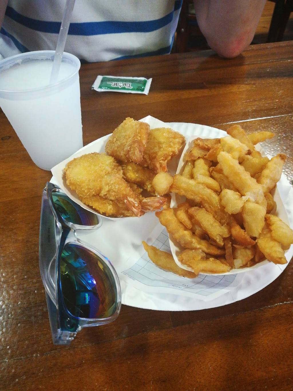 Rubys Bar & Grill | restaurant | 1213 Riegelmann Boardwalk, Brooklyn, NY 11224, USA | 7189757829 OR +1 718-975-7829